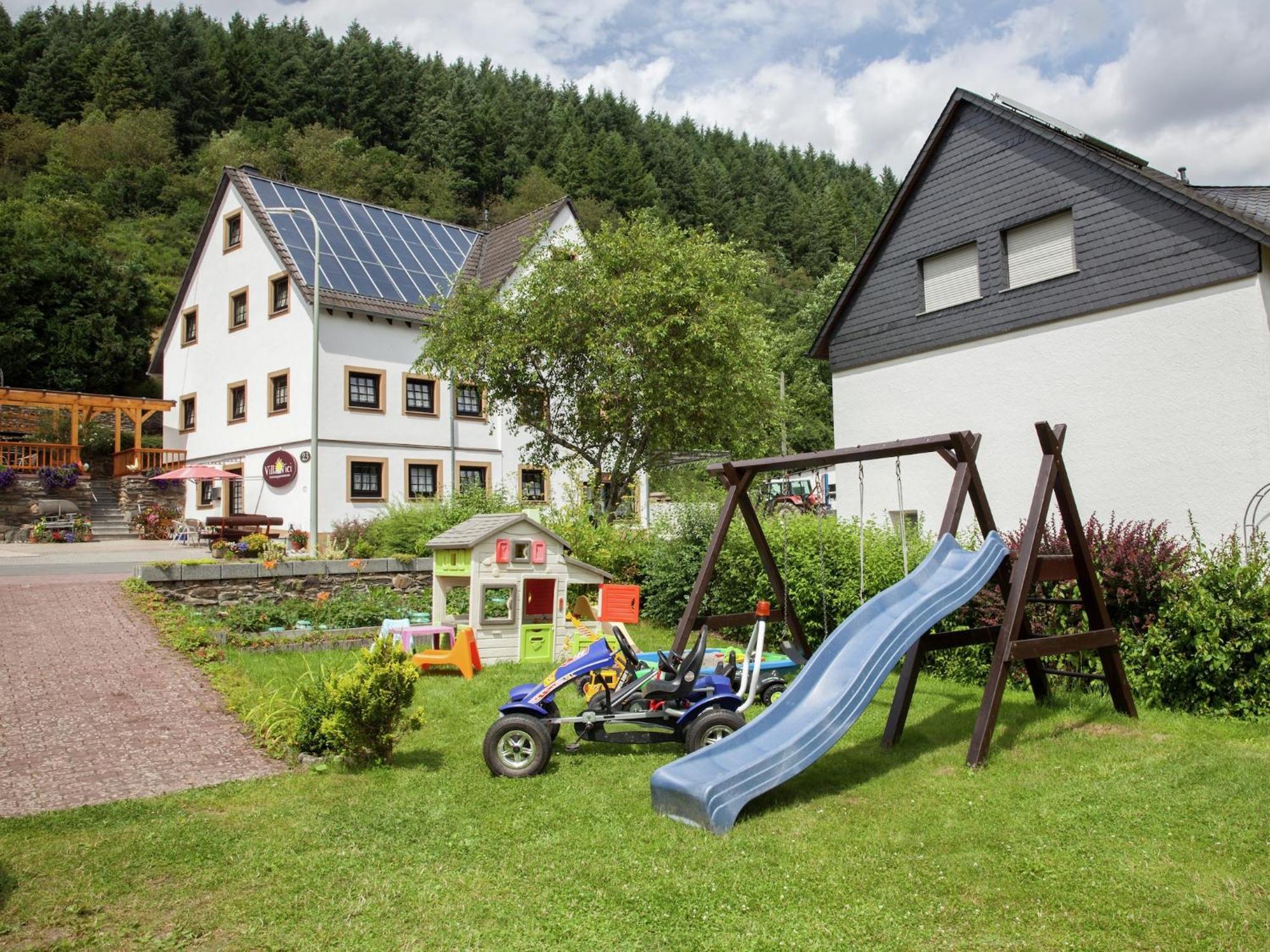 Modern Apartment In Merschbach Hunsruck Extérieur photo